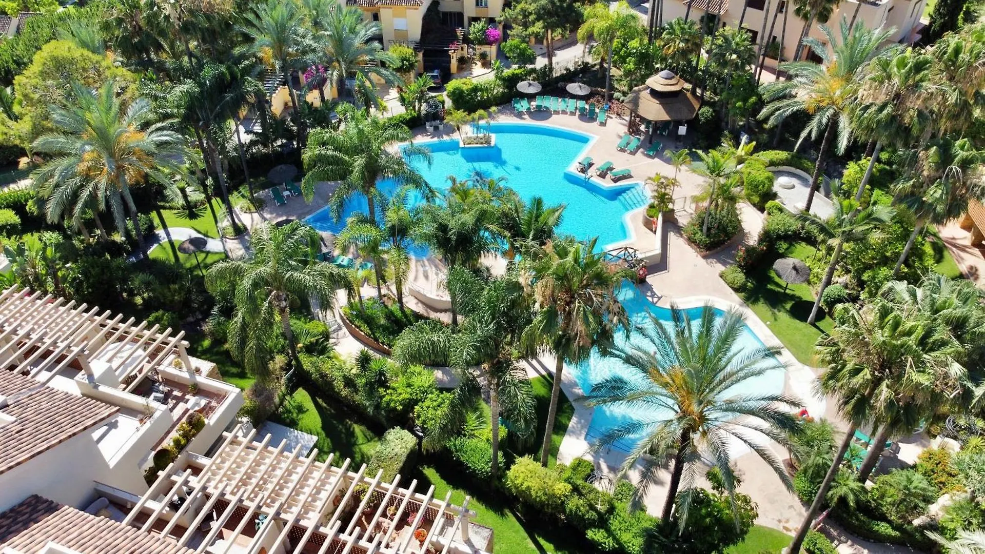 דירה מארבלה Golf Gardens Luxury Rio Real - Eaw Homes